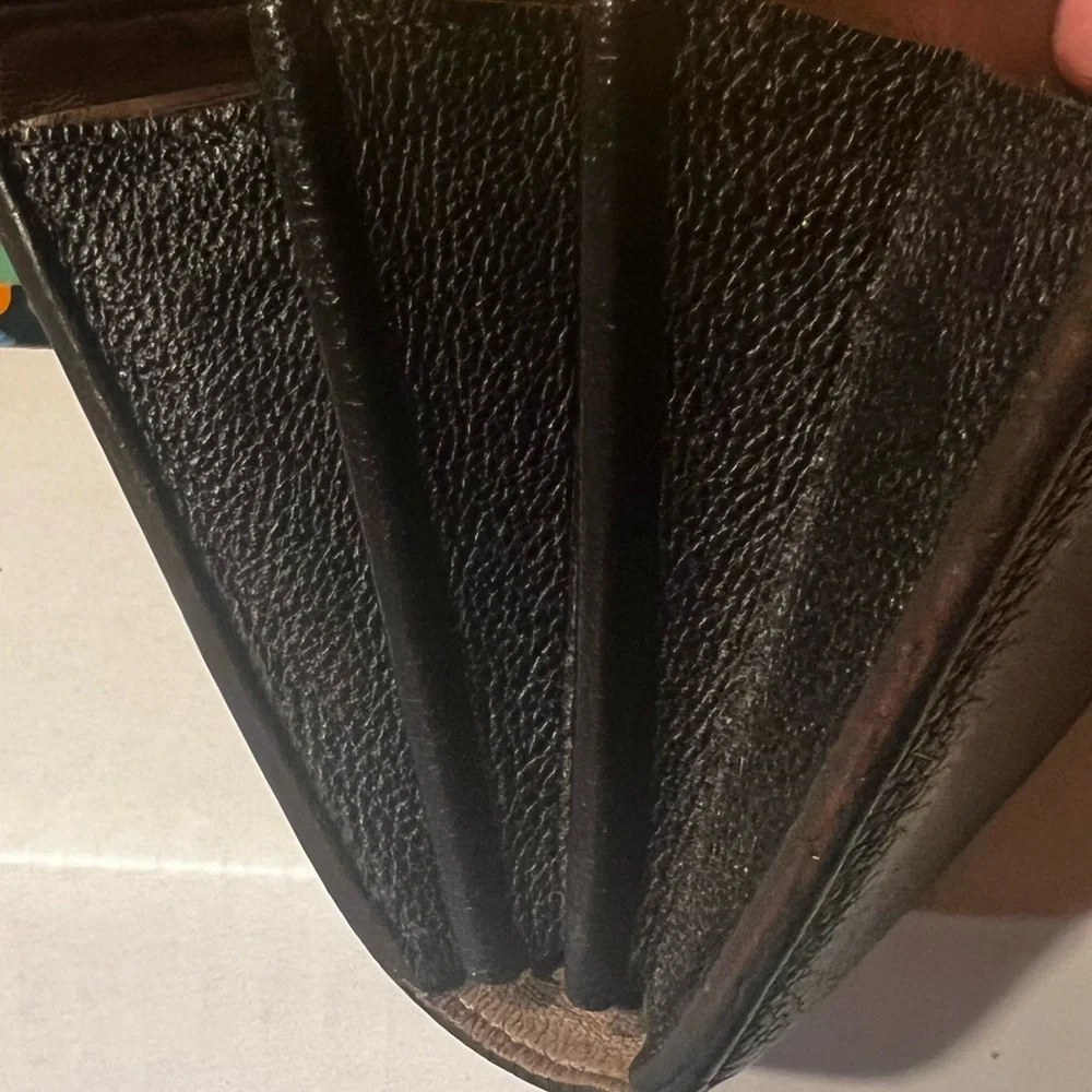 LOUIS VUITTON Portefeuille
Comet Long Wallet (BLACK) - Picture 8 of 16
